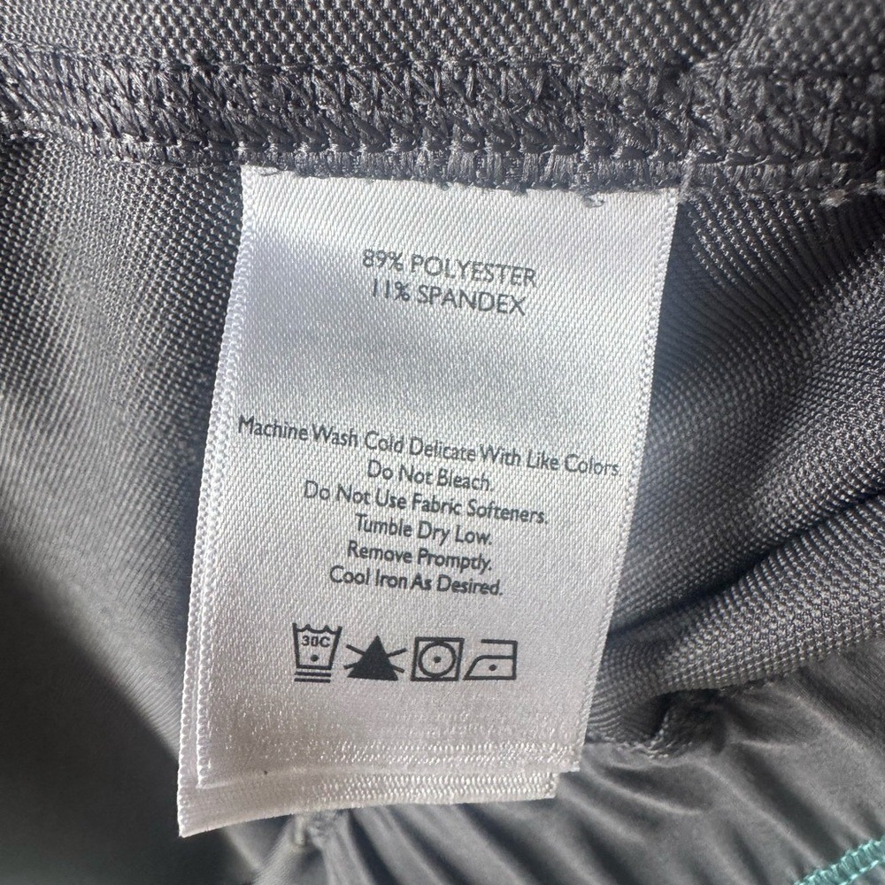 Eddie Bauer Womens Cargo Capris Pants Size 10 Gray Elastic Waist Pockets - Picture 5 of 5